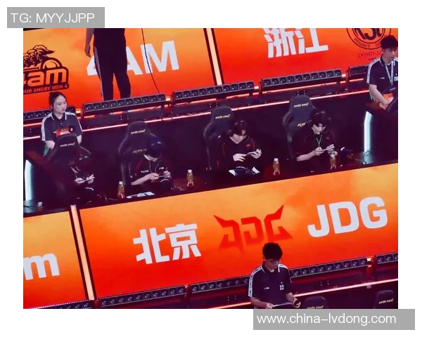 聚焦和平精英赛事分析JDG战队的节奏与策略探讨